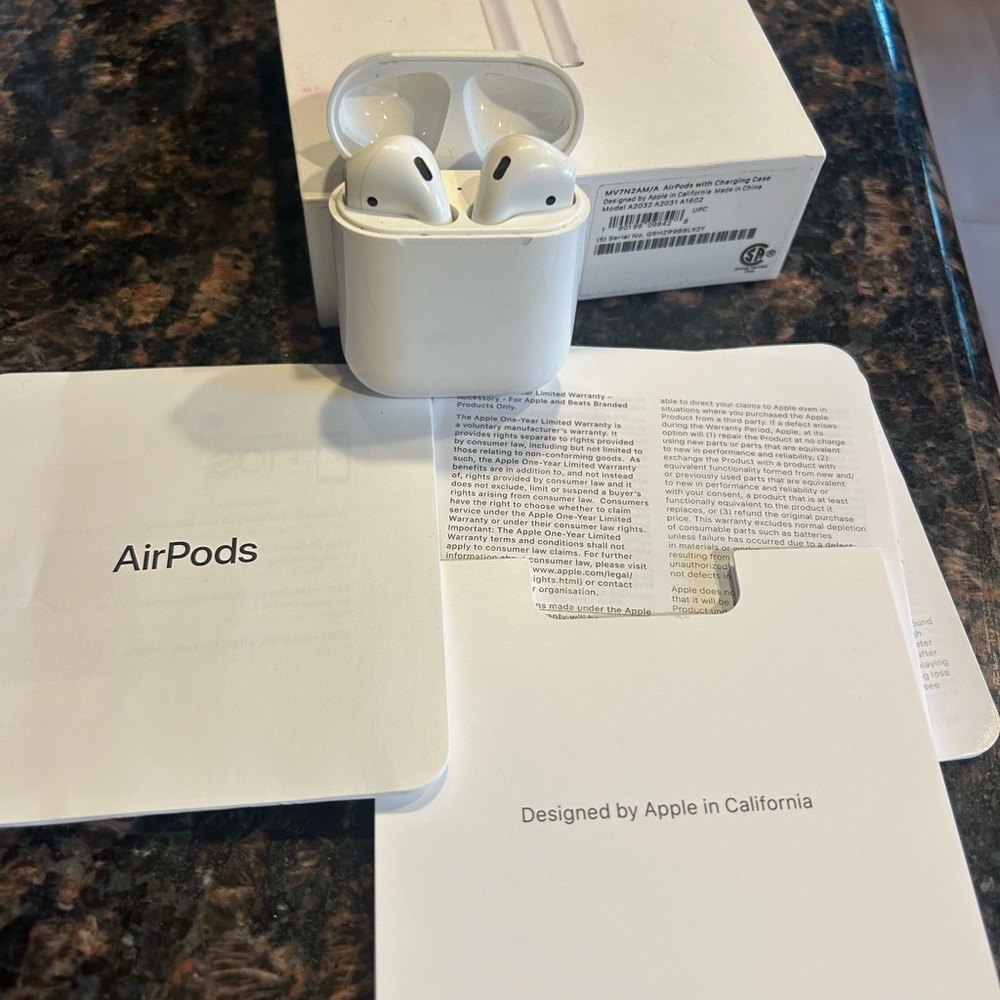 Apple AirPods Wireless Earbuds - Classic White